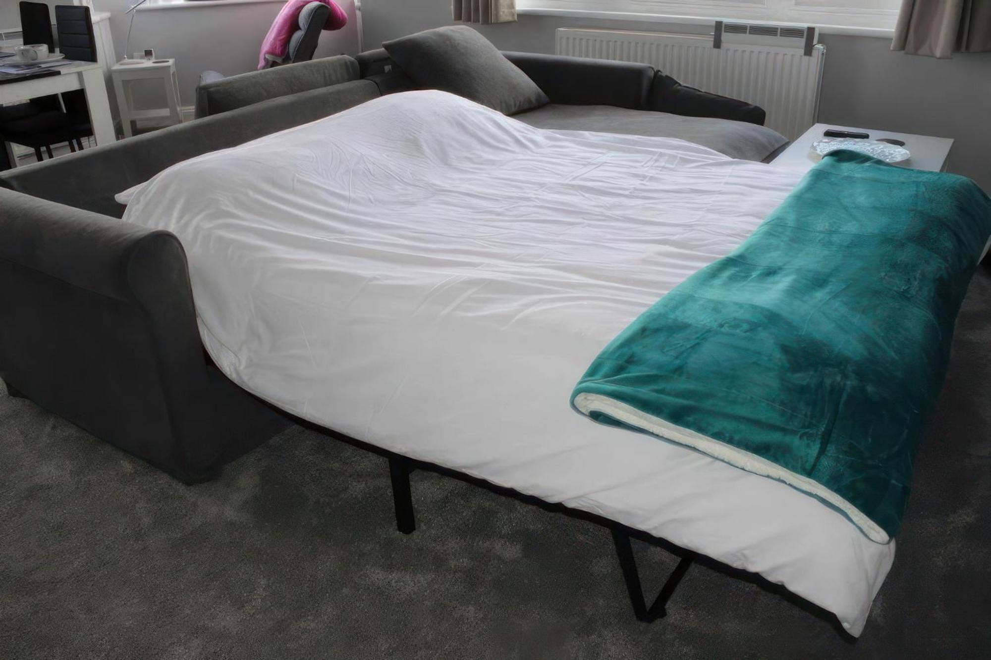 פול Lovely 2 Bed 2 Bath Flat With Free Parking מראה חיצוני תמונה