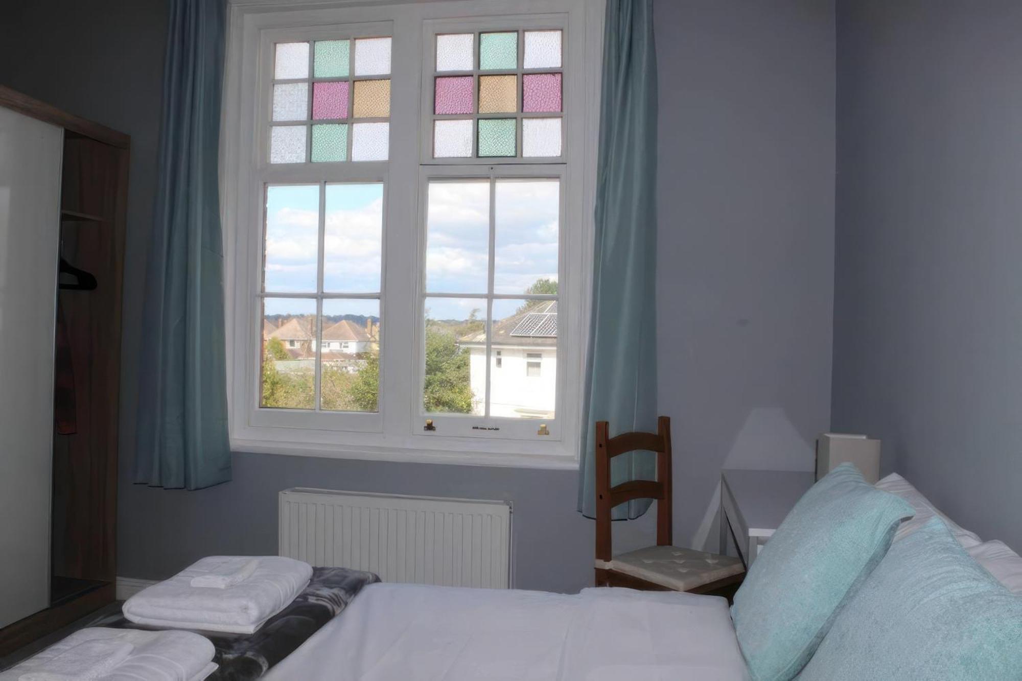 פול Lovely 2 Bed 2 Bath Flat With Free Parking מראה חיצוני תמונה