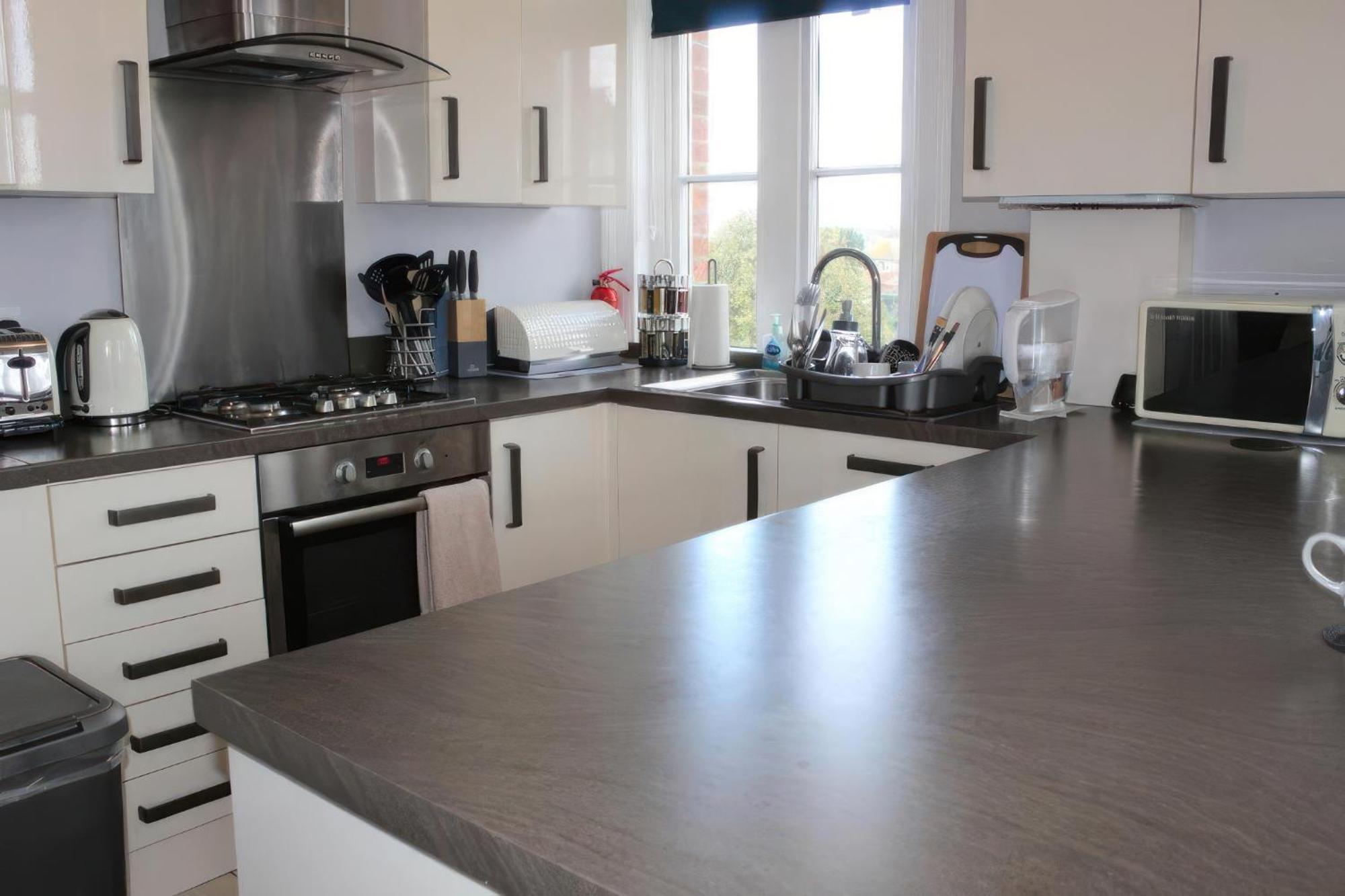 פול Lovely 2 Bed 2 Bath Flat With Free Parking מראה חיצוני תמונה